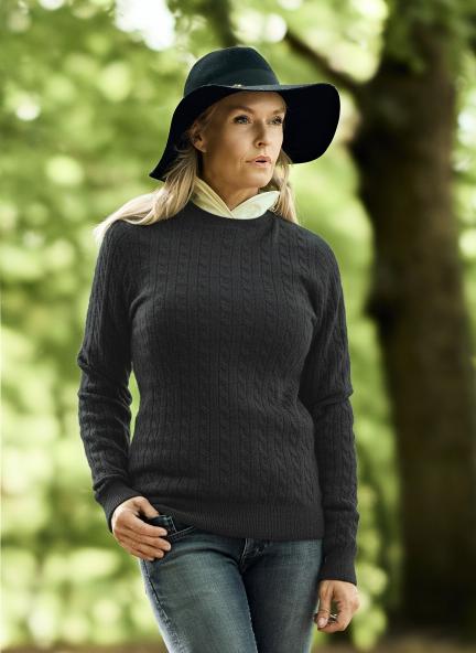 Women Crew Neck Cable Brown