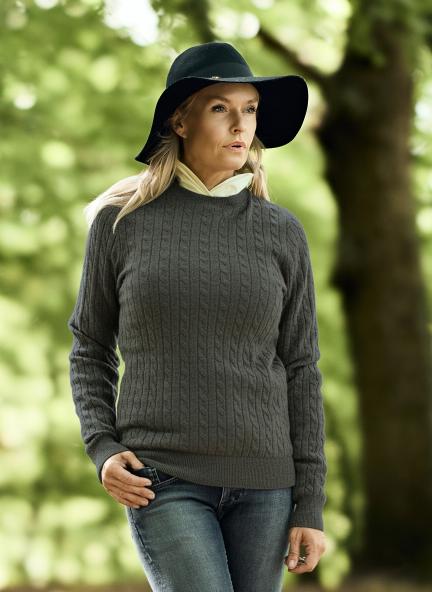 Women Crew Neck Cable Brown